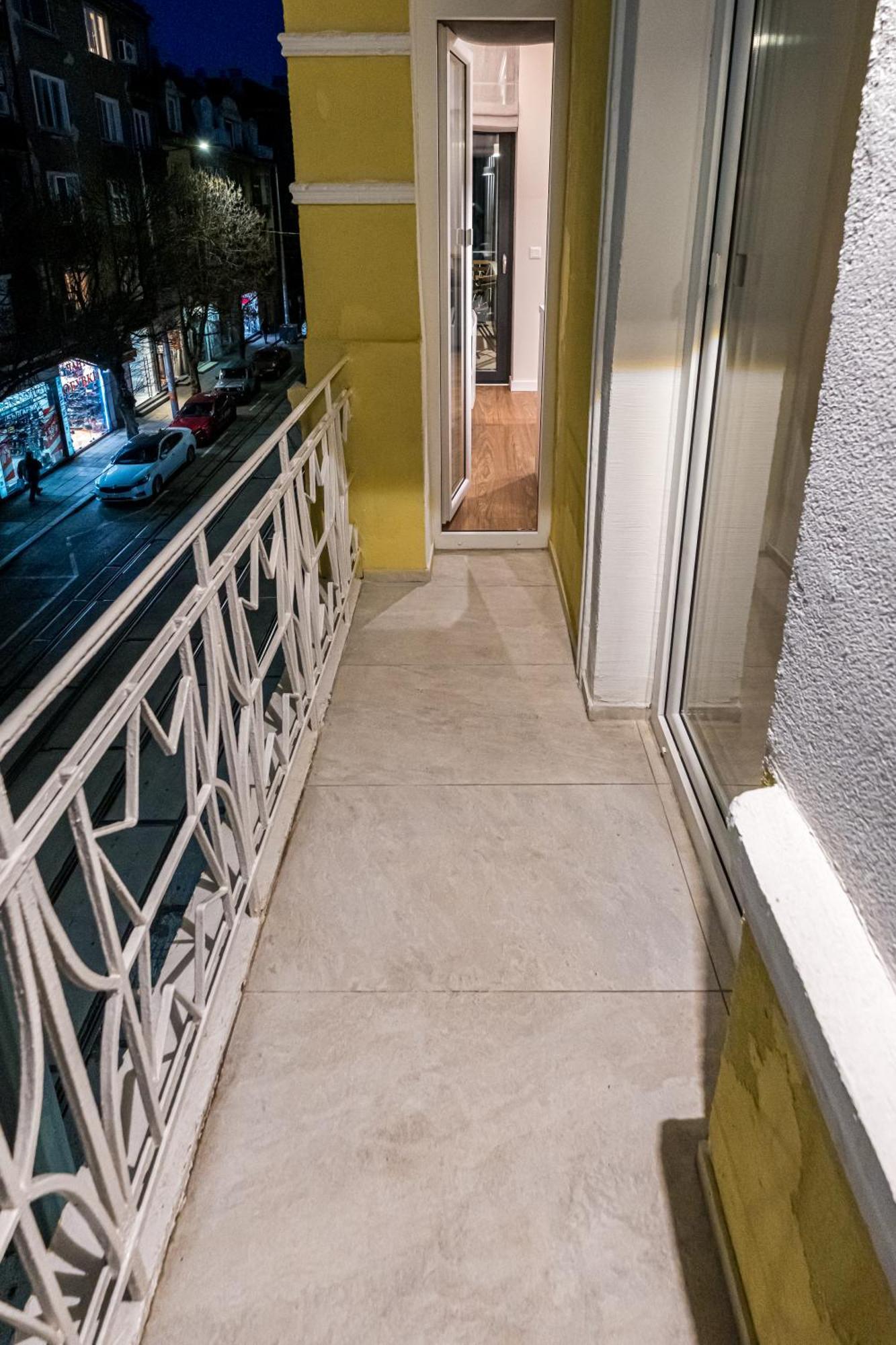 North 21 - Brand New Modern 1Bd Apt In Sofia Center By Flat Mаnager Zewnętrze zdjęcie